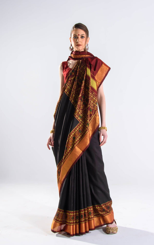 Patola Ikat Hand woven Pure Silk Saree Rich Black